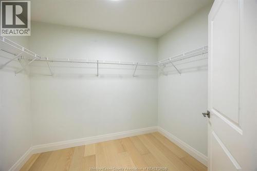 109 Erie Isle Court, Amherstburg, ON - Indoor With Storage