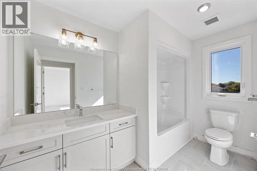 109 Erie Isle Court, Amherstburg, ON - Indoor Photo Showing Bathroom