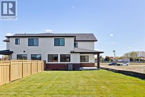 109 Erie Isle Court, Amherstburg, ON - Outdoor