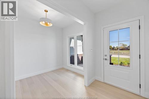 109 Erie Isle Court, Amherstburg, ON - Indoor Photo Showing Other Room
