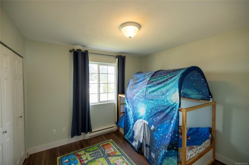 #1-2553 Kingcome Pl, Port Mcneill, BC - Indoor Photo Showing Bedroom