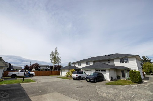 #1-2553 Kingcome Pl, Port Mcneill, BC - Outdoor