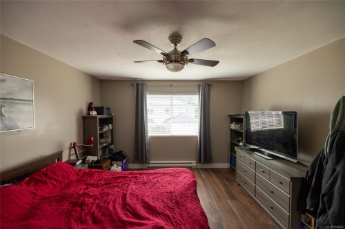 #1-2553 Kingcome Pl, Port Mcneill, BC - Indoor Photo Showing Other Room