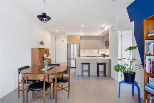 #307-7162 West Saanich Rd, Central Saanich, BC - Indoor Photo Showing Other Room
