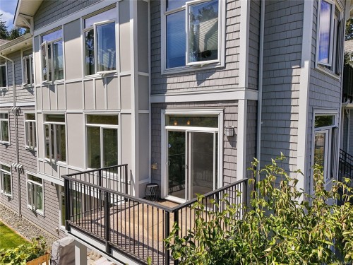 #201-591 Latoria Rd, Langford, BC - Outdoor
