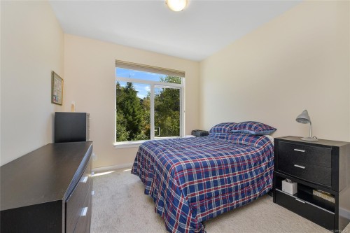 #201-591 Latoria Rd, Langford, BC - Indoor Photo Showing Bedroom