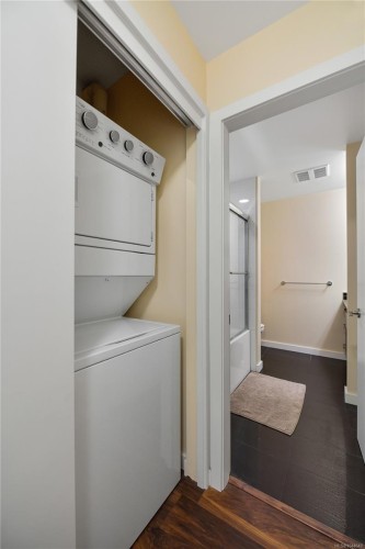 #201-591 Latoria Rd, Langford, BC - Indoor Photo Showing Laundry Room