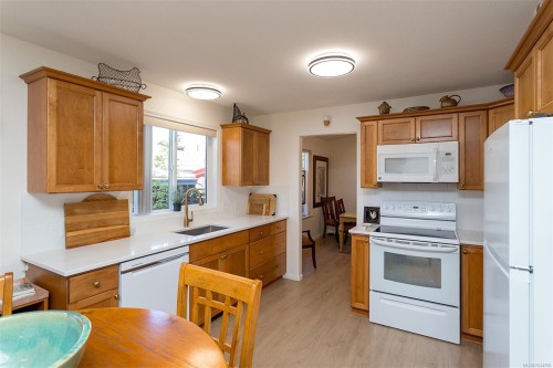 20 Eagle Lane, View Royal, BC 
