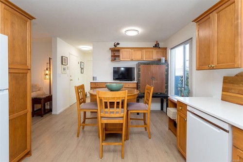 20 Eagle Lane, View Royal, BC 