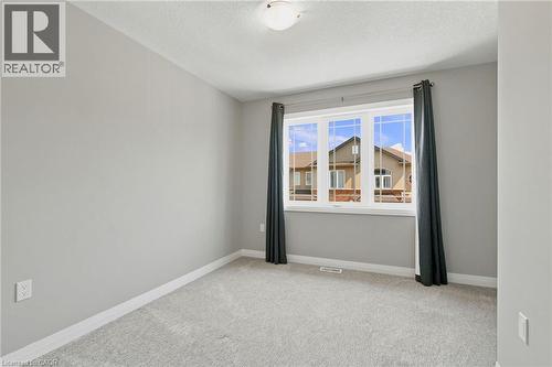 13 Aqua Lane, Hamilton, ON - Indoor Photo Showing Other Room