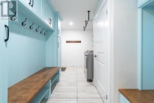 4 Cheslock Crescent, Oro-Medonte, ON - Indoor Photo Showing Other Room