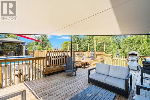 4 Cheslock Crescent, Oro-Medonte, ON - Outdoor With Deck Patio Veranda With Exterior