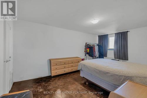 1401 - 61 Richview Road, Toronto, ON - Indoor Photo Showing Bedroom
