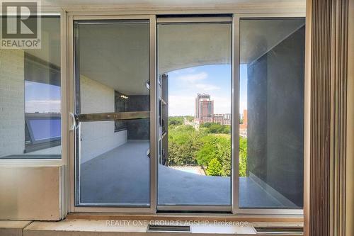 1401 - 61 Richview Road, Toronto, ON - Indoor Photo Showing Other Room