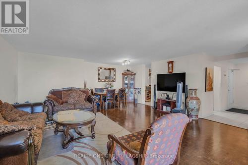 1401 - 61 Richview Road, Toronto, ON - Indoor Photo Showing Living Room