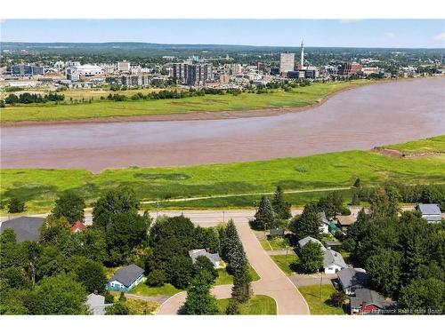 109 Chesswood Dr, Riverview, NB 