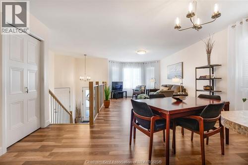 60 Manning Drive, Chatham, ON - Indoor Photo Showing Dining Room