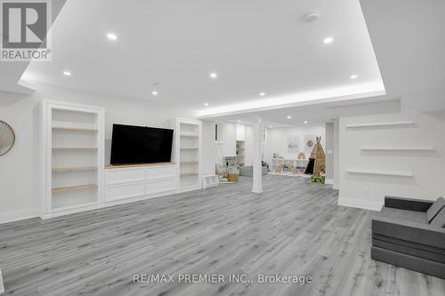 15 Peter Glass Road, King, ON - Indoor