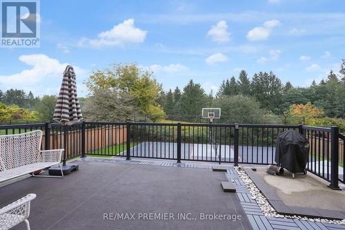 15 Peter Glass Road, King, ON - Outdoor