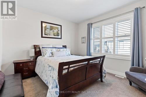 Primary Bedroom - 54 Borden Trail, Welland (Prince Charles), ON - Indoor Photo Showing Bedroom