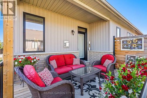 54 Borden Trail, Welland (Prince Charles), ON - Outdoor With Deck Patio Veranda With Exterior