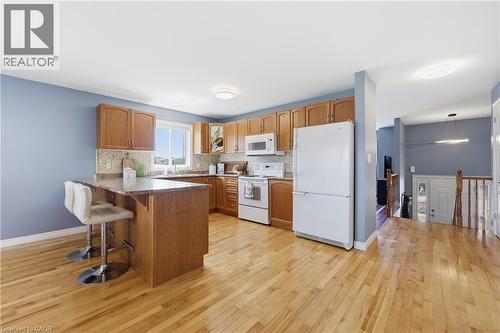 33 Jane Street, Smithville, ON - Indoor Photo Showing Kitchen