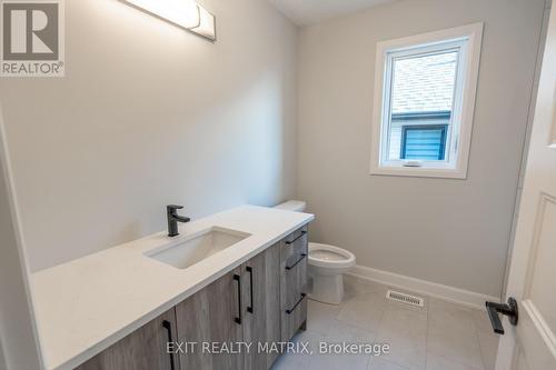 14 Glenco Road, South Stormont, ON - Indoor Photo Showing Bathroom