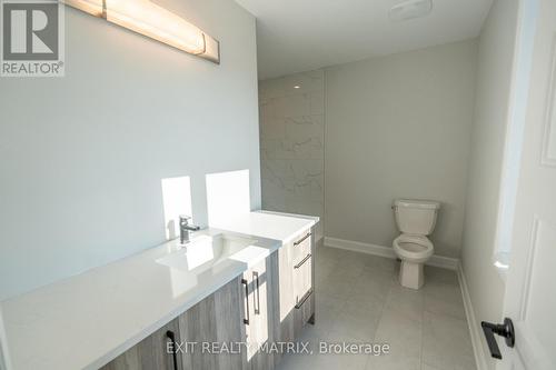 14 Glenco Road, South Stormont, ON - Indoor Photo Showing Bathroom