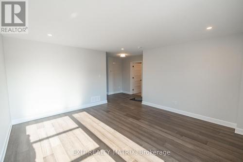 14 Glenco Road, South Stormont, ON - Indoor Photo Showing Other Room