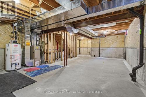 Unfinished basement - 1942 Bloom Crescent, London North (North C), ON - Indoor Photo Showing Basement