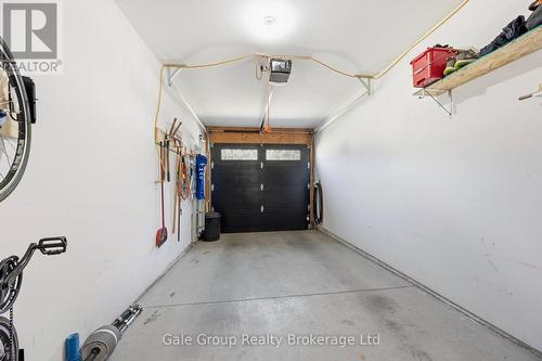 9.5 South Court Street, Norwich (Norwich Town), ON - Indoor Photo Showing Garage