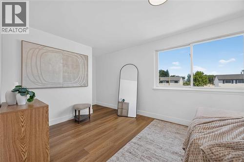 307 Somerset Crescent, Sarnia, ON - Indoor