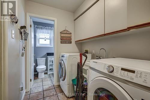 5 Bonaparte Lane, London East (East I), ON - Indoor Photo Showing Laundry Room