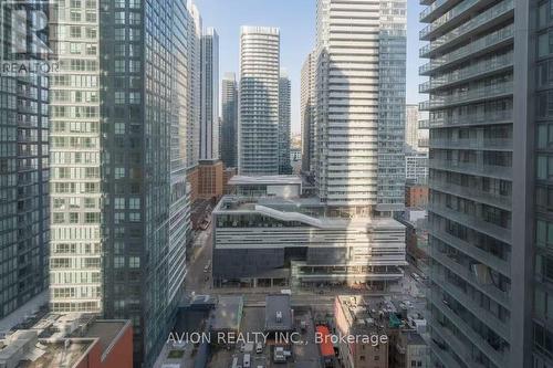 1605 - 15 Mercer Street, Toronto, ON - Outdoor With Facade