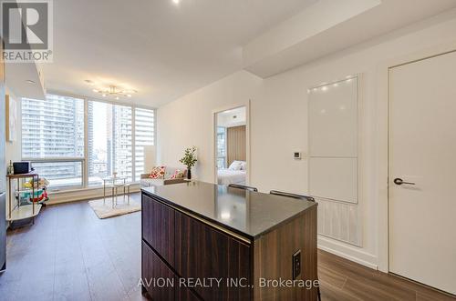 1605 - 15 Mercer Street, Toronto, ON - Indoor