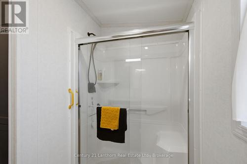 25 - 484 Frankford Stirling Road, Quinte West (Sidney Ward), ON - Indoor Photo Showing Bathroom