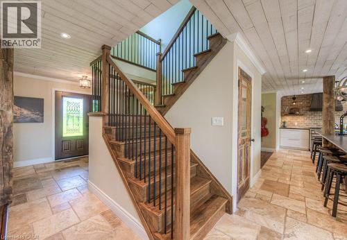 8466 Sideroad 30, Rockwood, ON - Indoor Photo Showing Other Room