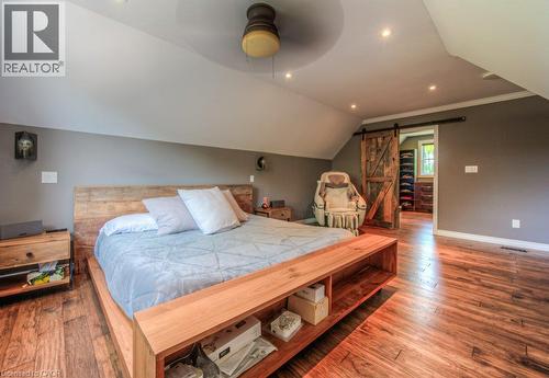 8466 Sideroad 30, Rockwood, ON - Indoor Photo Showing Bedroom