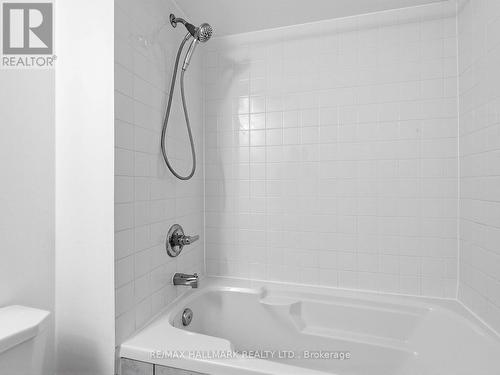 311 - 75 Dalhousie Street, Toronto, ON - Indoor Photo Showing Bathroom