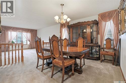 238 S Avenue N, Saskatoon, SK - Indoor Photo Showing Dining Room
