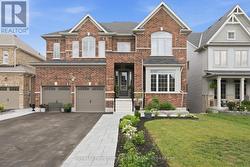 60 HENNESSEY CRESCENT  Kawartha Lakes (Lindsay), ON K9V 0P3