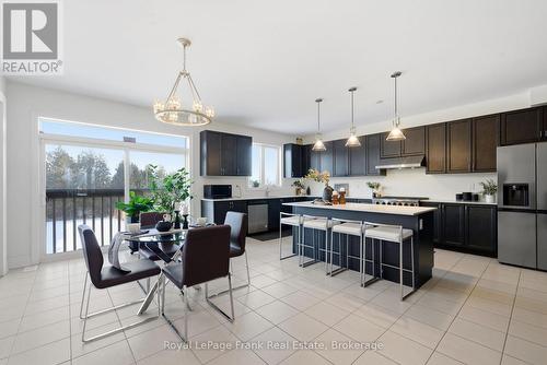 60 Hennessey Crescent, Kawartha Lakes (Lindsay), ON - Indoor