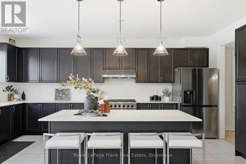 60 Hennessey Crescent, Kawartha Lakes (Lindsay), ON - Indoor