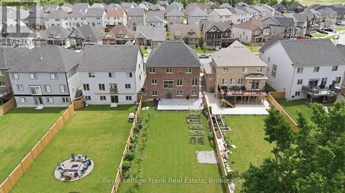 60 Hennessey Crescent, Kawartha Lakes (Lindsay), ON - Outdoor