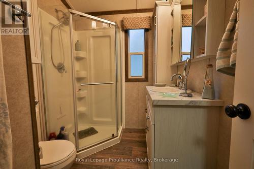 127 - 1024 County Road 12, Prince Edward County (Hallowell Ward), ON - Indoor Photo Showing Bathroom