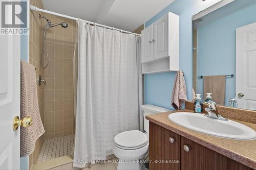 146 Britannia Crescent, Loyalist (Bath), ON - Indoor Photo Showing Bathroom