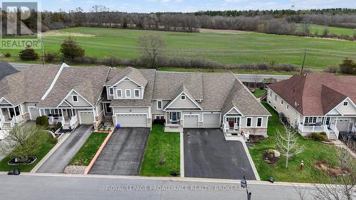 146 Britannia Crescent, Loyalist (Bath), ON - Outdoor With Facade
