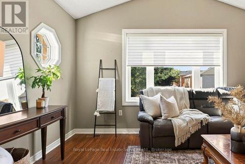 2054 Westmount Drive, Oakville (Wm Westmount), ON - Indoor