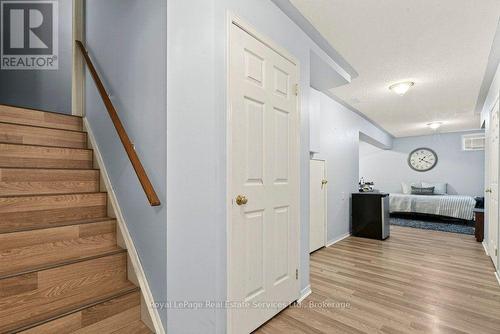 2054 Westmount Drive, Oakville (Wm Westmount), ON - Indoor Photo Showing Other Room