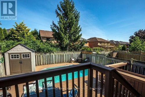 2054 Westmount Drive, Oakville (Wm Westmount), ON - Outdoor